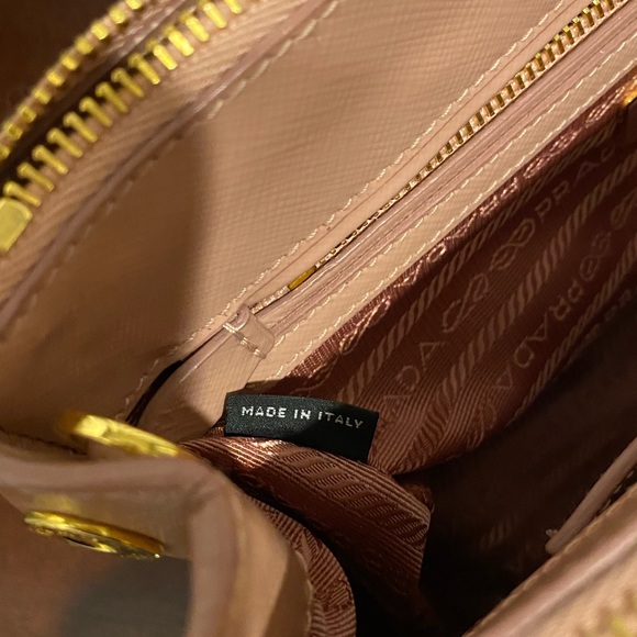 Prada Mini galleria - Picture 11 of 16